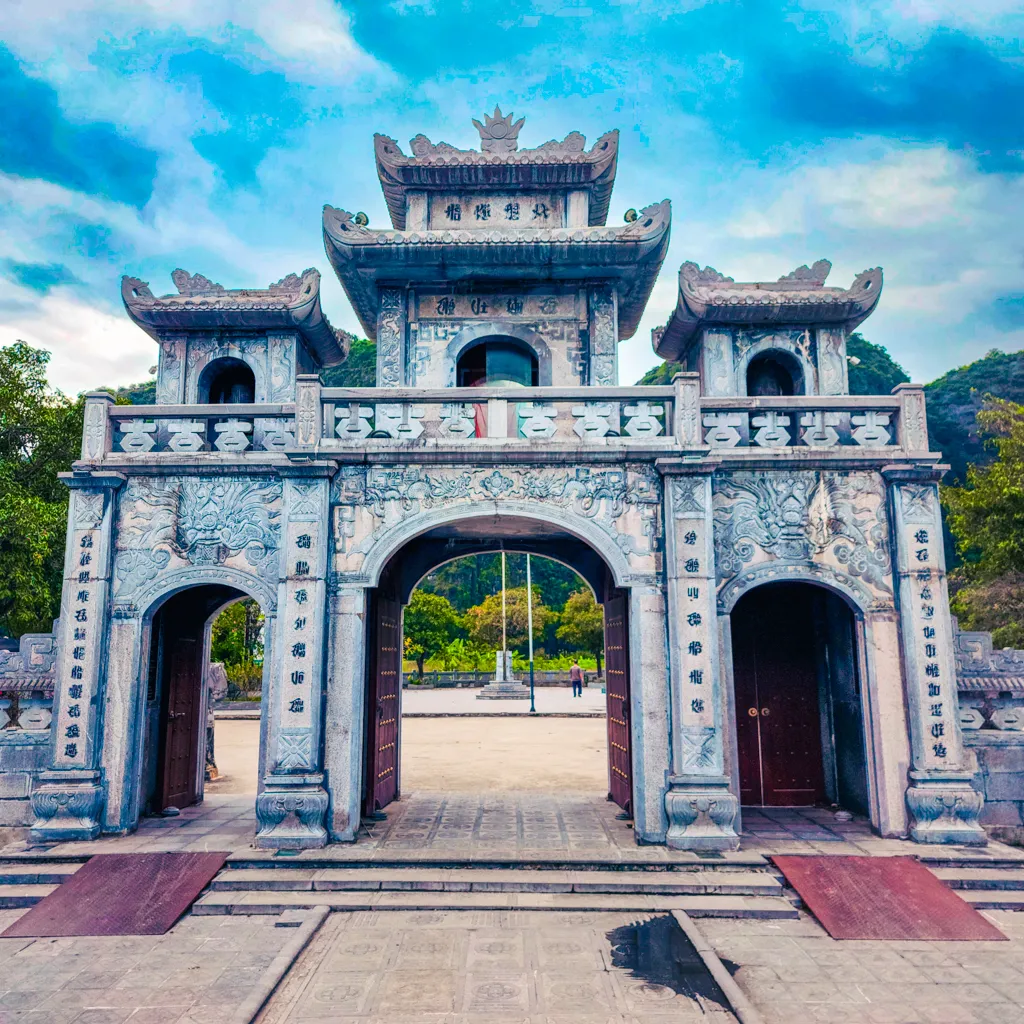 Ultimative 2-wöchige Vietnam-Reiseroute mit dem Auto